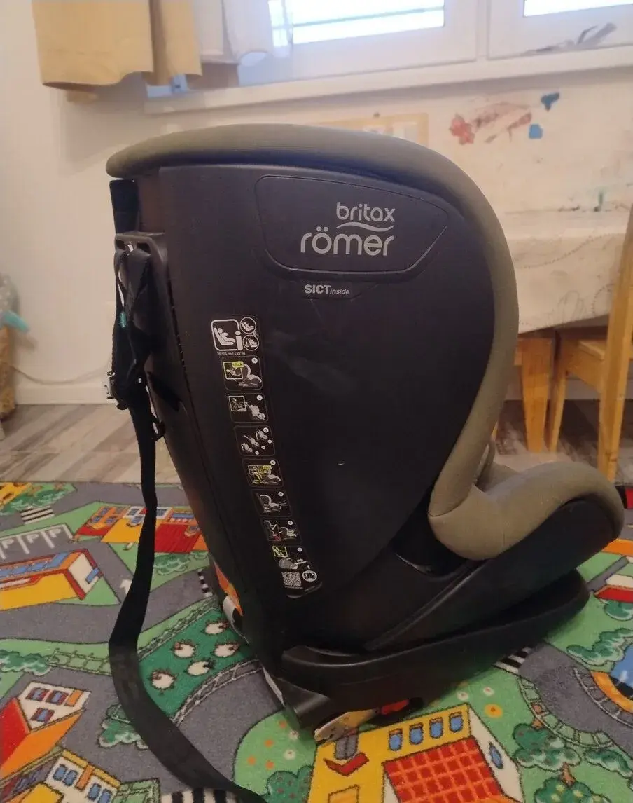 Darujem za odvoz Britax Römer