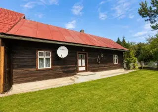 Predaj drevenica s veľkým pozemkom v Liptovskej Anne