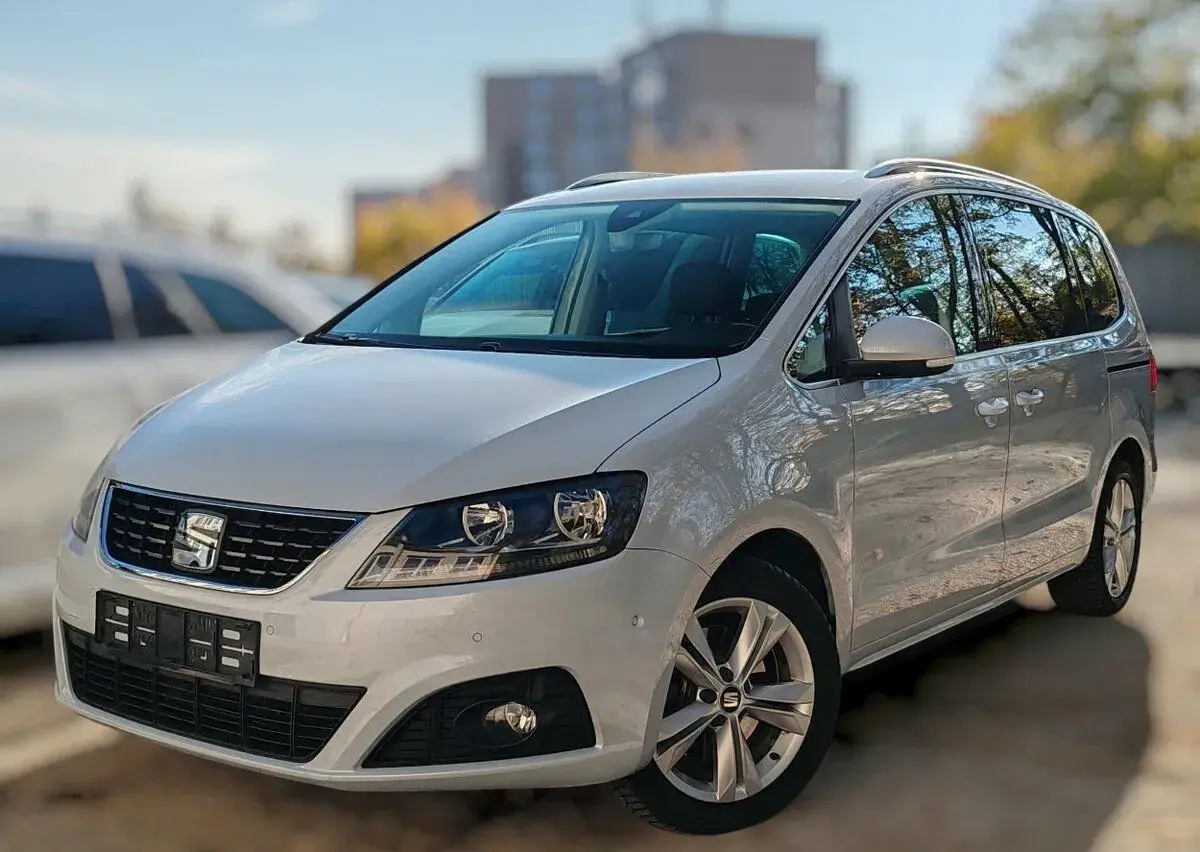 Seat Alhambra – 2020, 221 000 km
