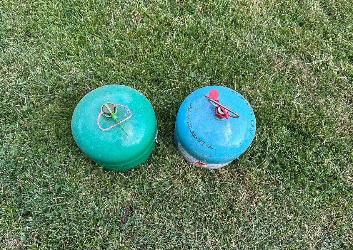 2kg plne bomby