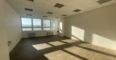 Na prenájom klimatizované kancelárie v centre Košíc