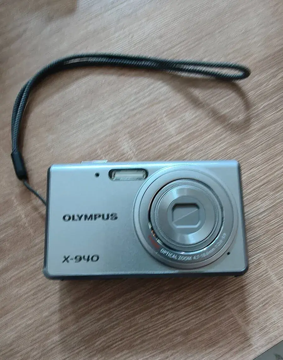 Olympus fotoaparát rok výroby asi 2010