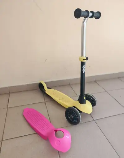 Detsku kolobezku Oxelo B1