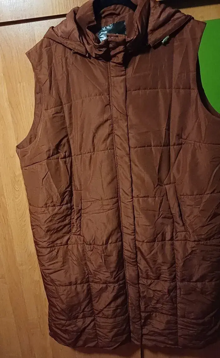 Hnedá dlhá vesta pre moletky xxxl
