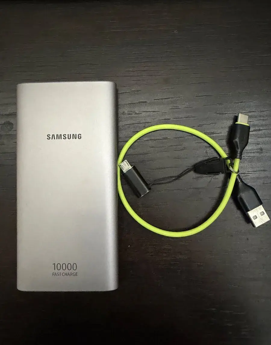 Samsung powerbanku 10000mAh podporuje rychlonabijanie
