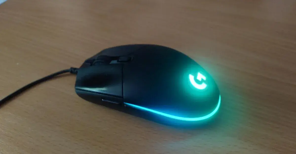 Logitech G203 Lightsync