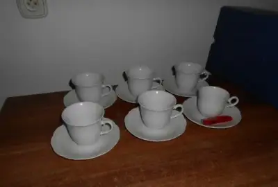 šálky na kávu