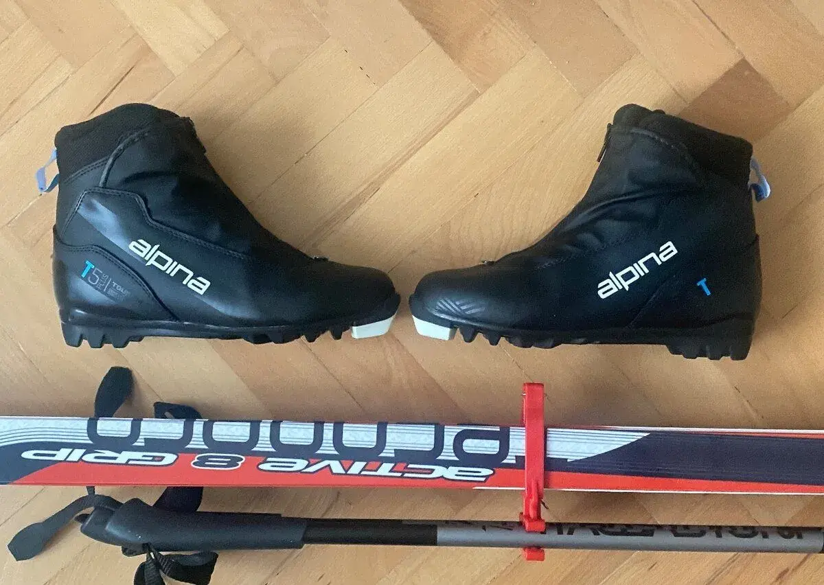 Kompletný bežkársky set (175 cm) s topánkami Alpina (v. 40)