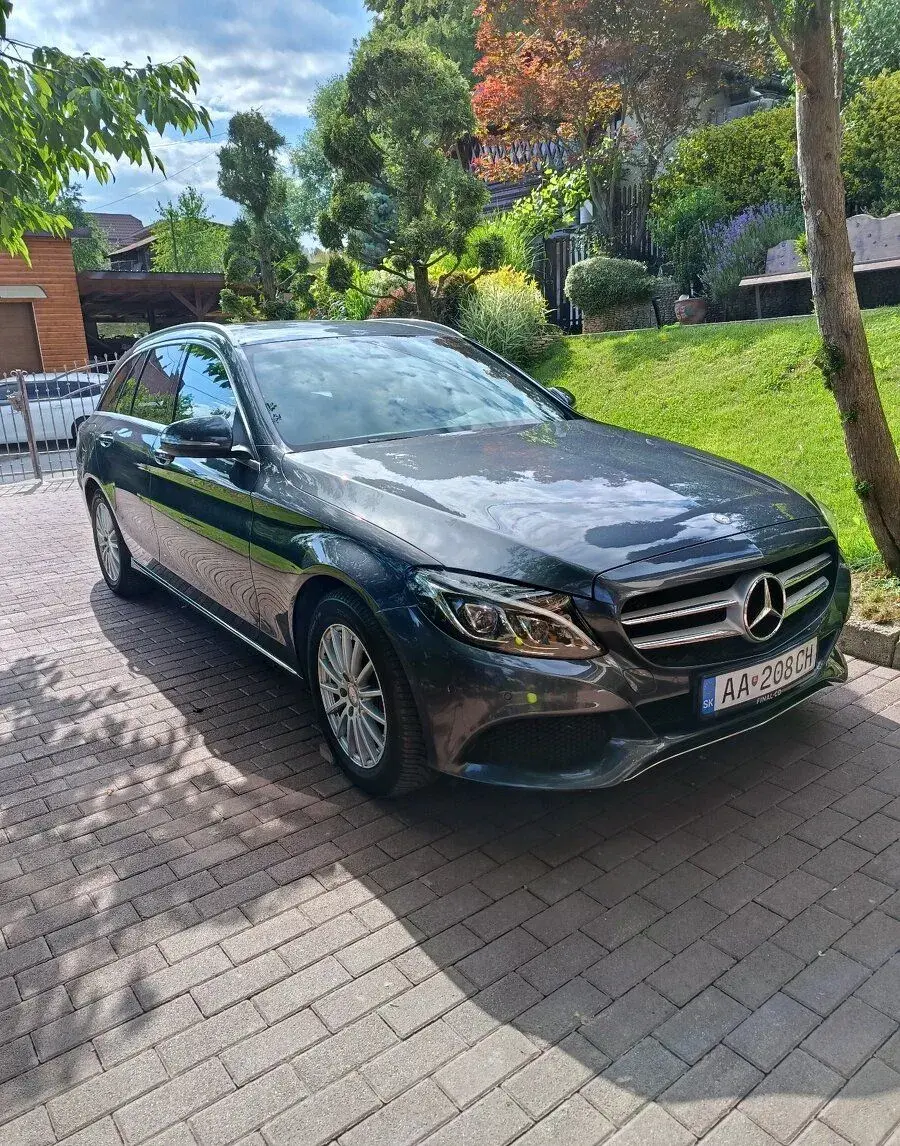 Mercedes-Benz w205