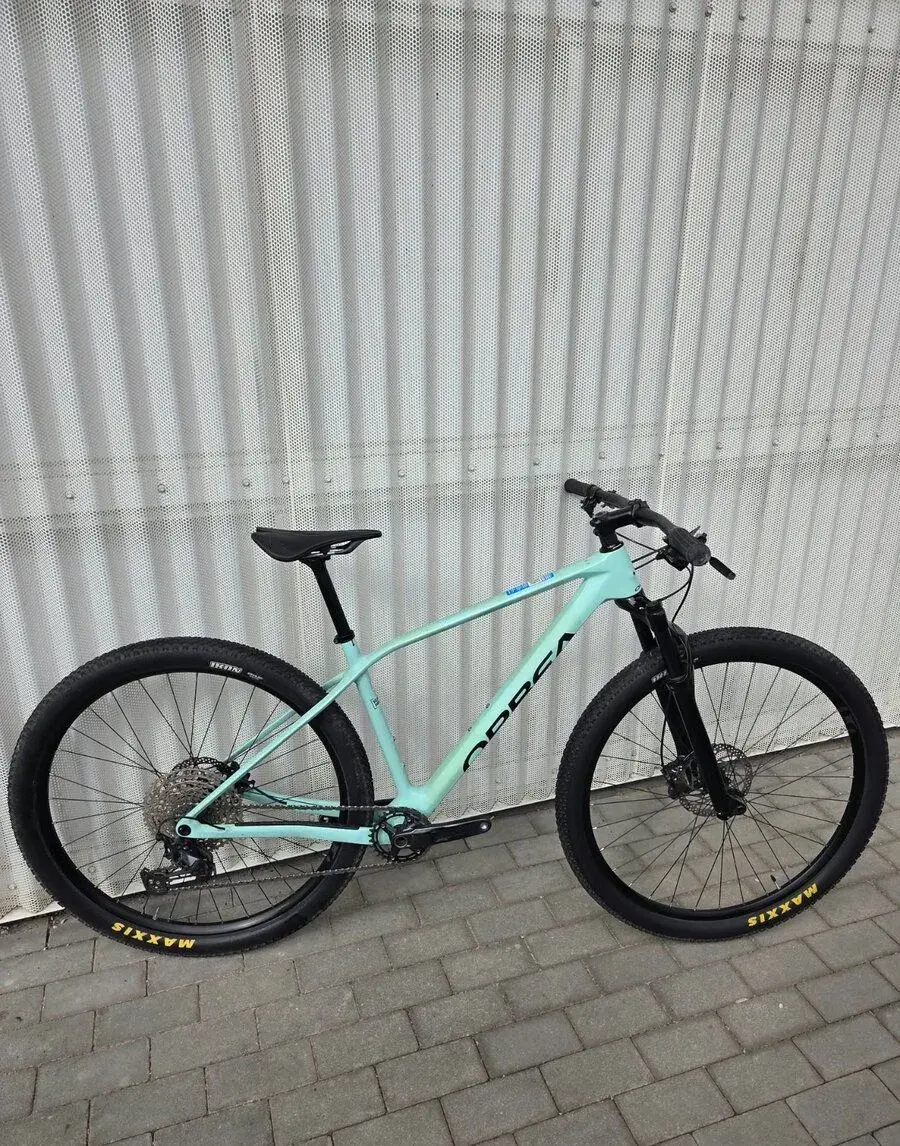 Orbea Alma M50 2022 M Karbón