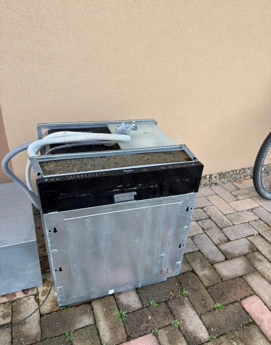 Umývačka riadu Whirlpool