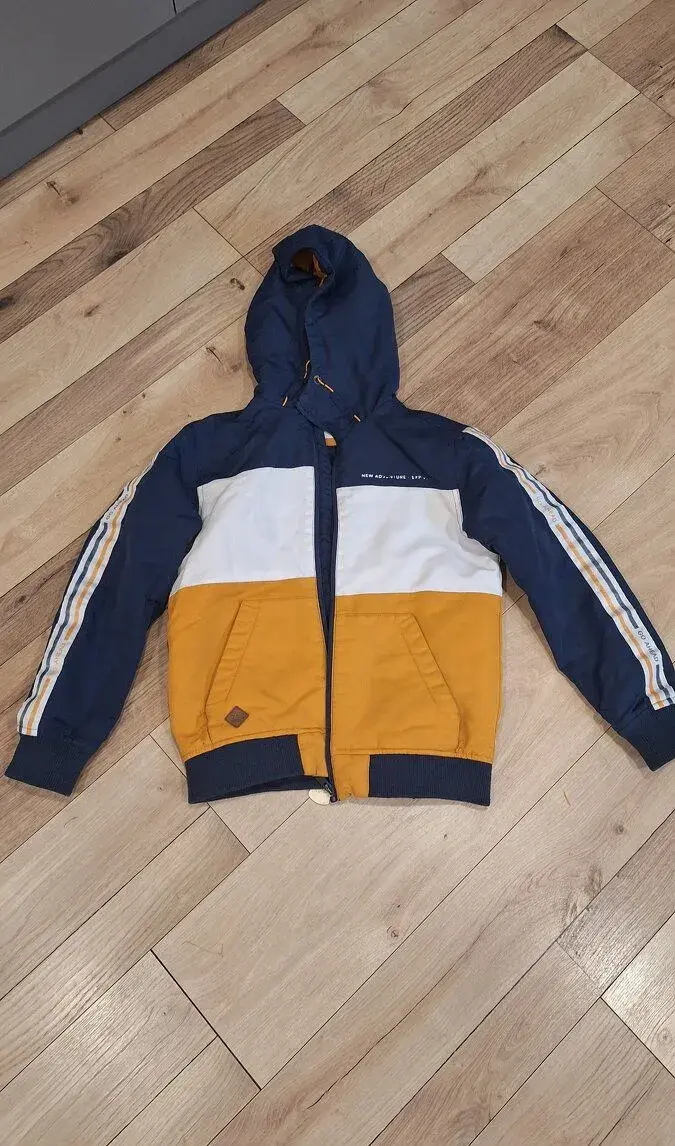 Prechodná jarná bunda 146 reserved mikina hilfiger