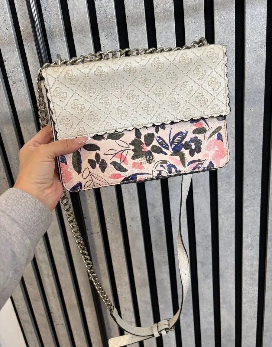 Guess crossbody