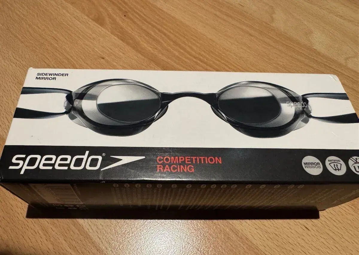 Speedo Sidewinder Mirror okuliare + puzdro