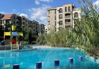 Štúdio pri bazéne v Cascadas Family Resort, 460 m od pláže