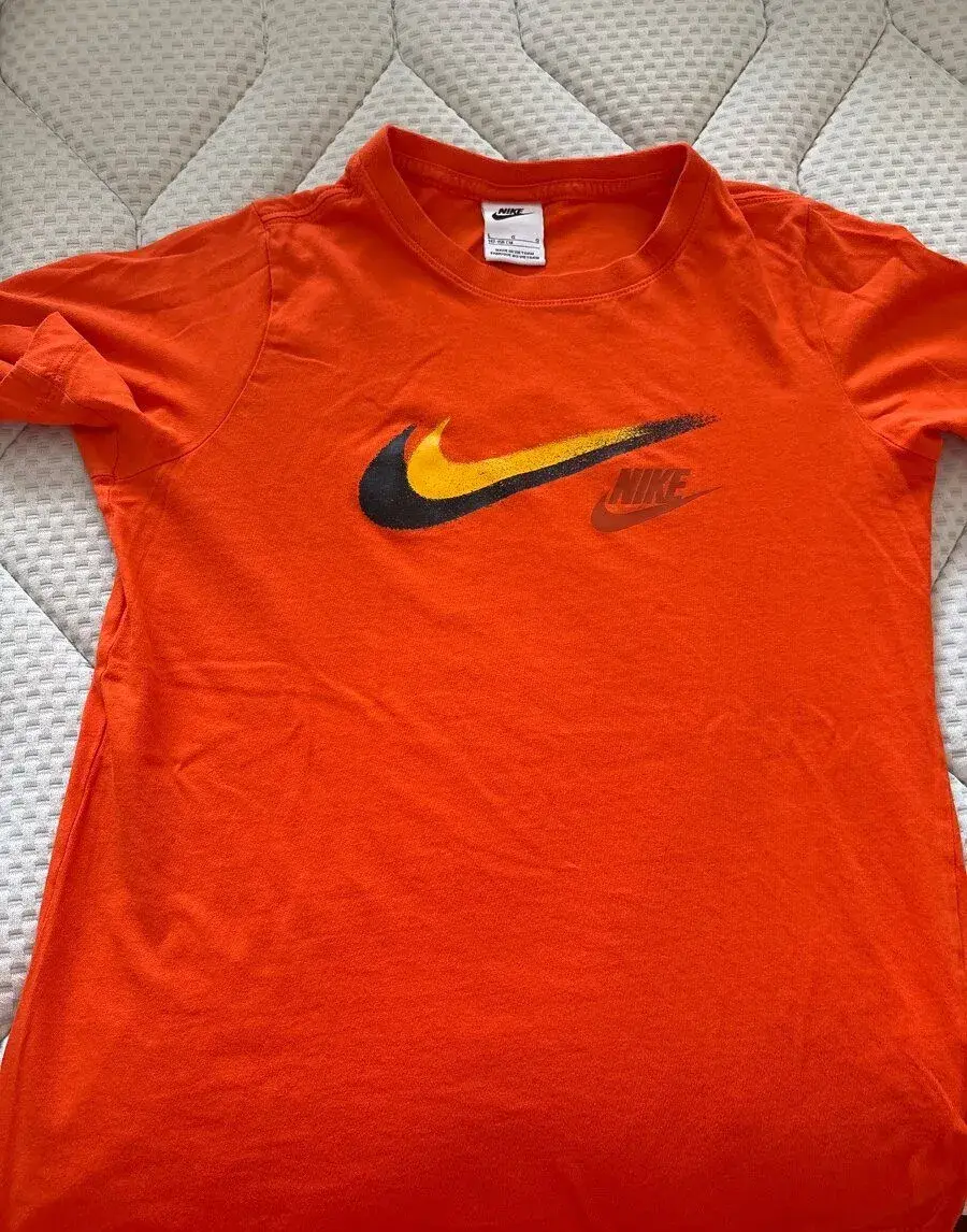 Nike tricko velkost 147-158 cm