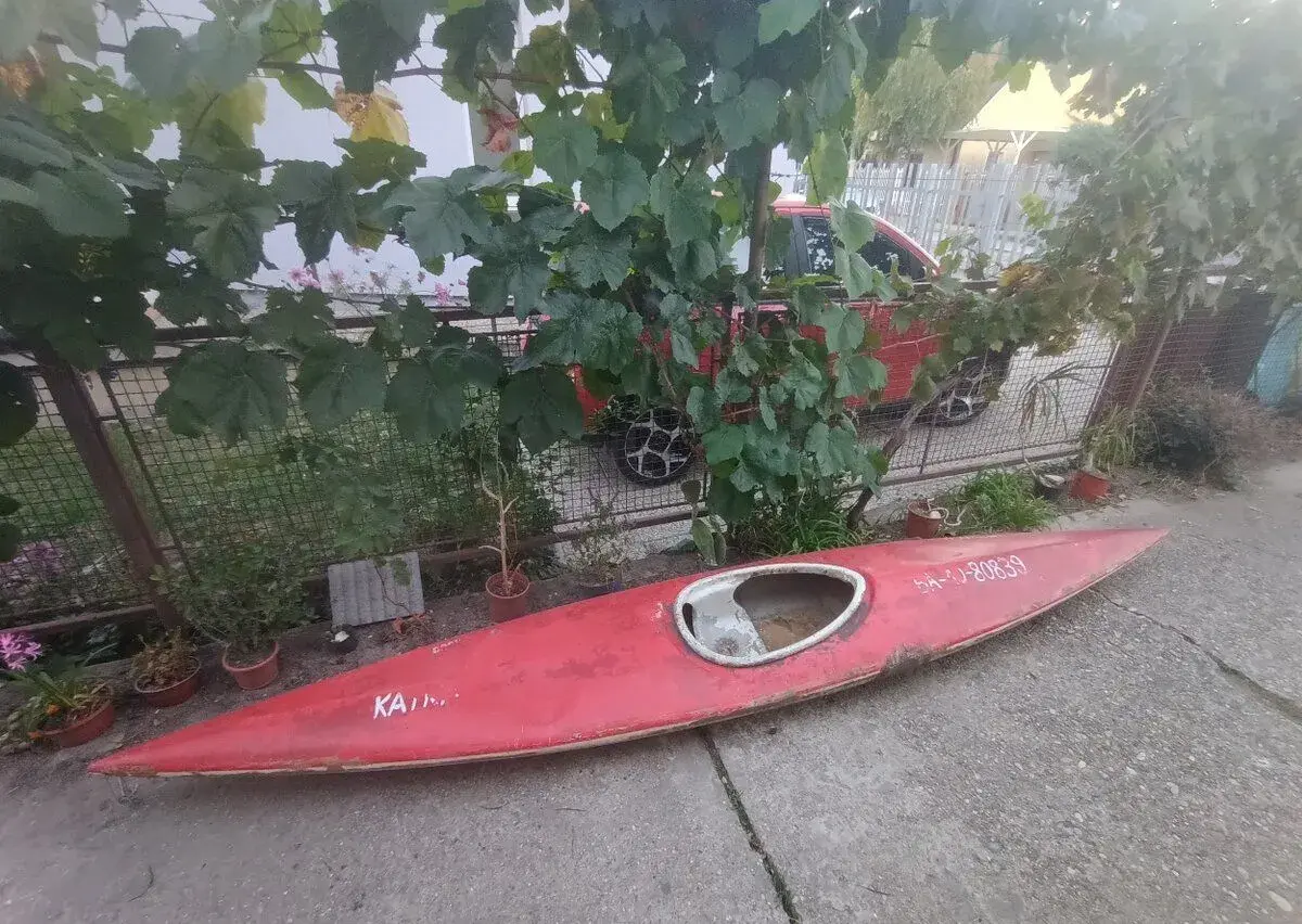 Starší kajak