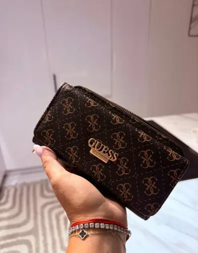 Peňaženka Guess