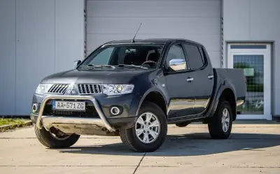 Mitsubishi L – 2011, 213 603 km