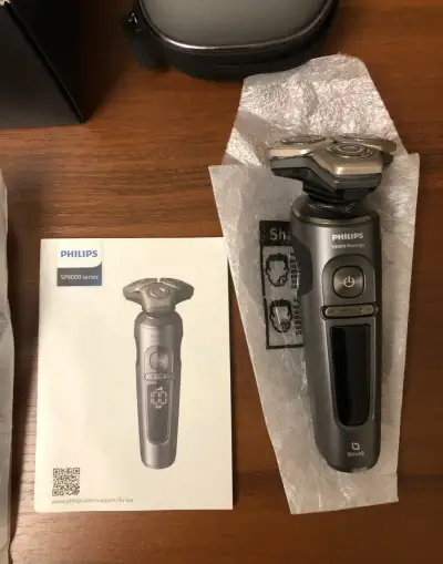 Philips Series 9000 Prestige Wet & Dry