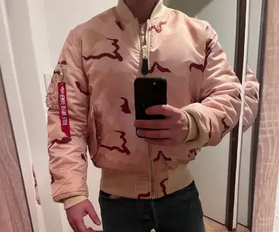Alpha Industries Prechodná bunda čisto nová