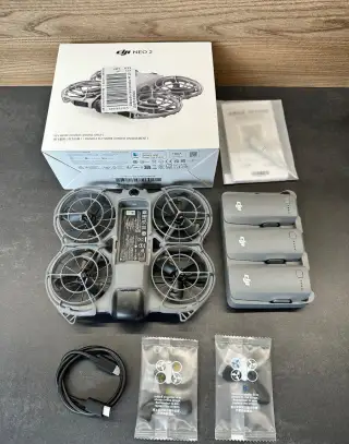 DJI Neo 2 Fly More Combo