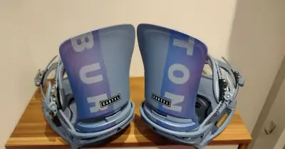 Burton / EST Cartel / Large (UK9+ / EU43+) / Slate Blue Logo