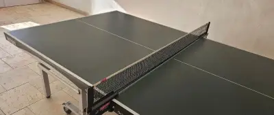 STOLNÝ TENIS