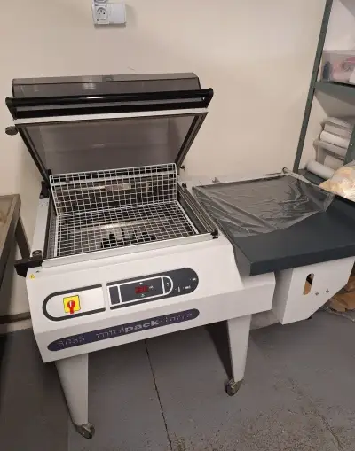 Baliaci komorový stroj SC55