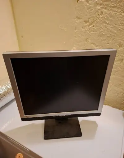Monitor