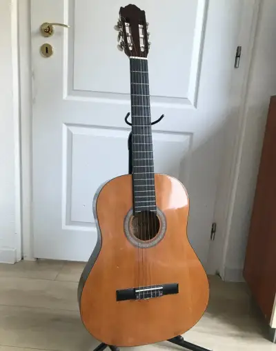 Gitara Marris CLG20