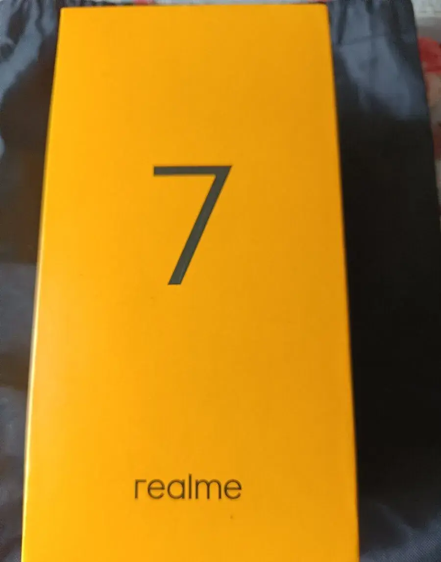 REALME 7