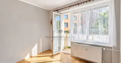 CENTRUM MESTA - 2-IZBOVÝ TEHLOVÝ BYT