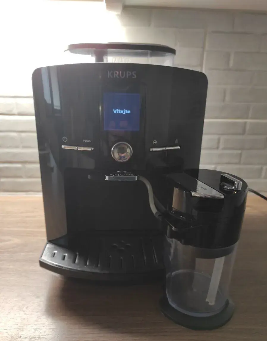 Krups Latt'Espress EA829810 – čierny