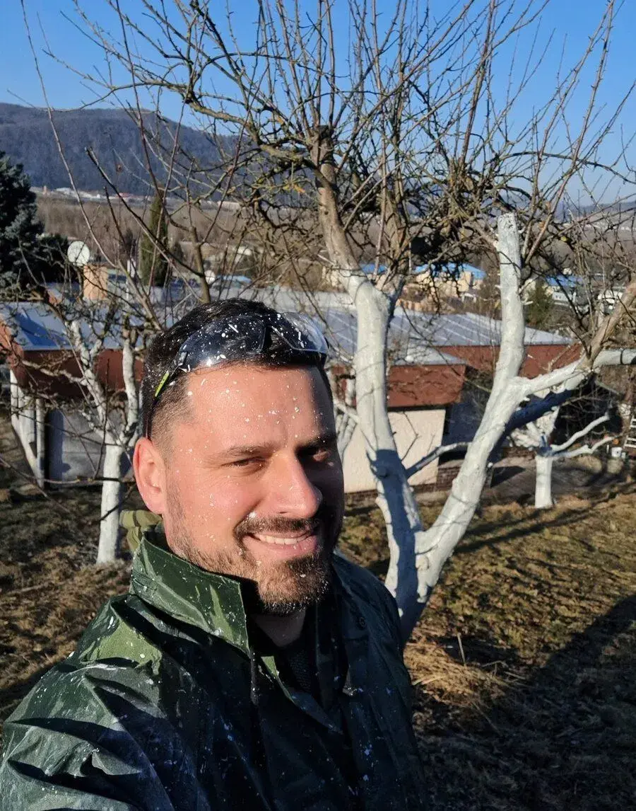 Orez ovocných stromov