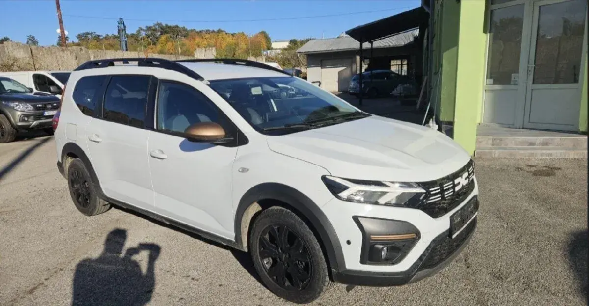 Dacia DUSTER – 2018, 200 000 km