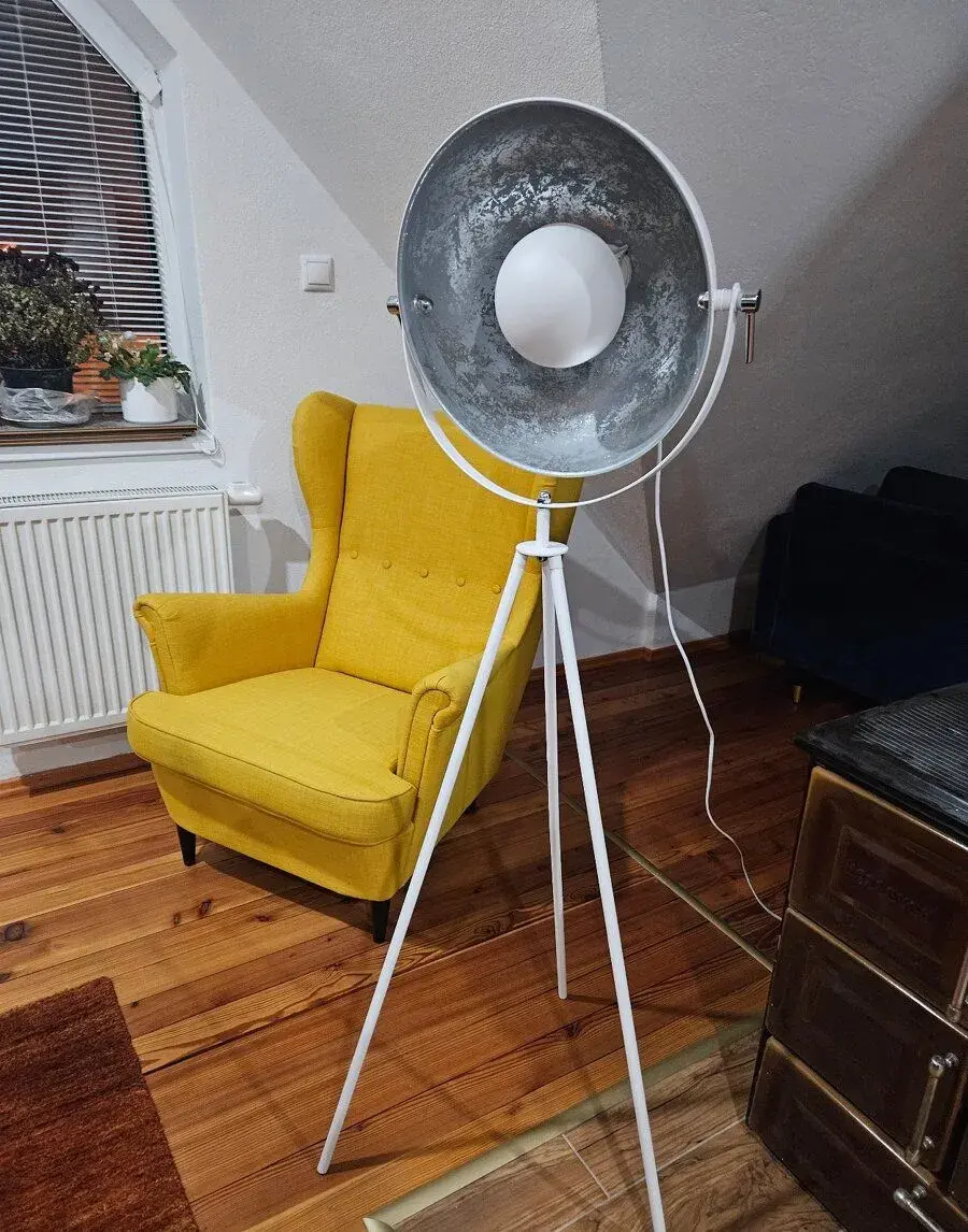 Lampa Invicta Interior