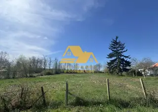 Stavebný pozemok v obci Bardoňovo