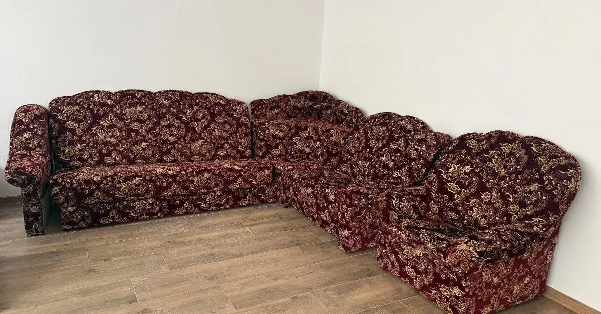 Darujem rozkladaciu sedačku