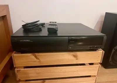 Panasonic NV-F65 HQ Hi-Fi Stereo