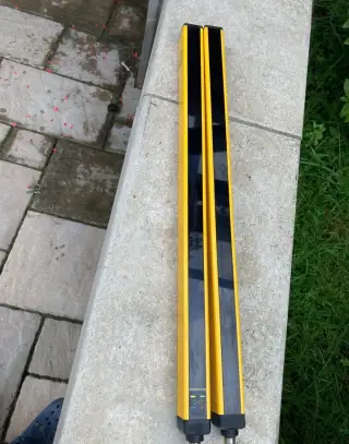 ifm - bezpečnostní infra světelný závěs OY003S 2ks