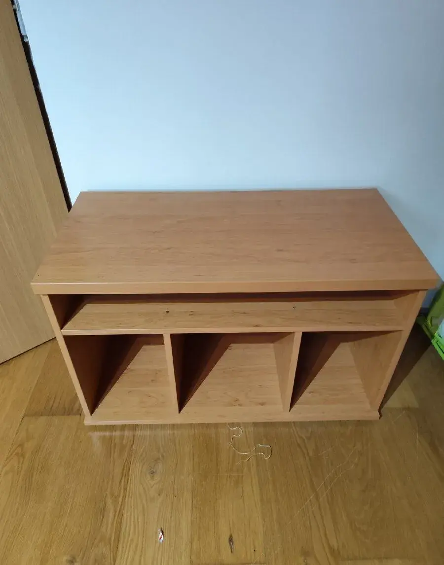 Skrinky na TV