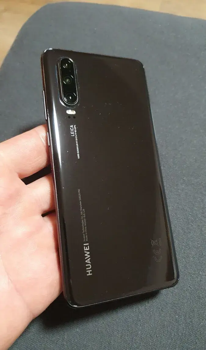 Huawei P30 6/128 Google