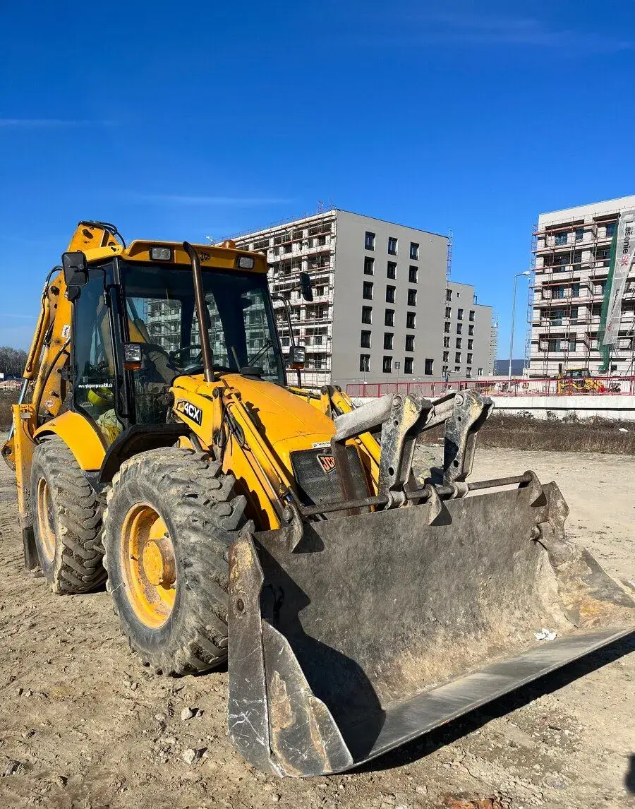 JCB4CX