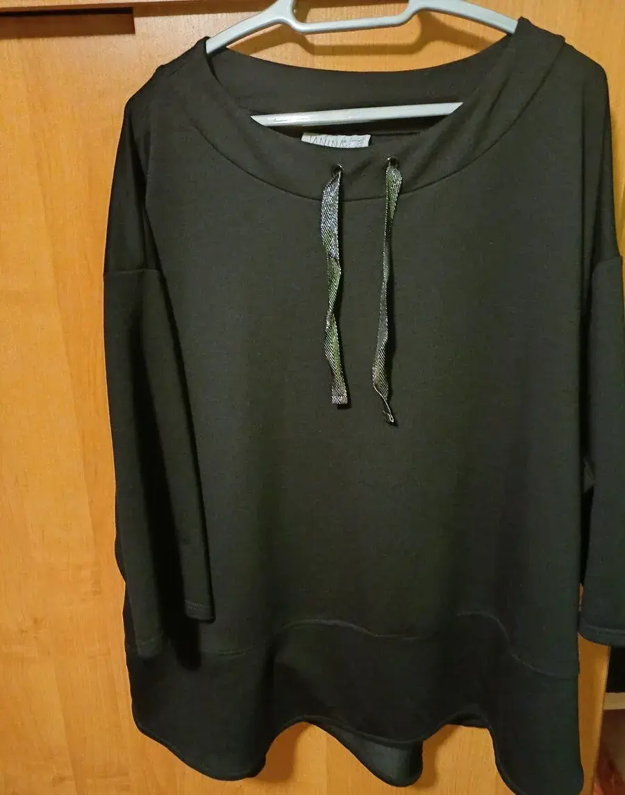 Čierna mikina pre moletky xxxl