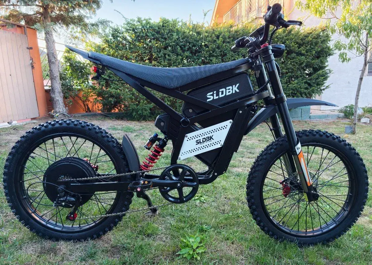 Štýlový kros ebike FVKing 25x2.7",7000W,30Ah,85km/ h,100km