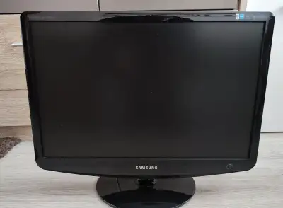 Monitor SAMSUNG Sync Master 2232BW s uhlopriečkou 22“
