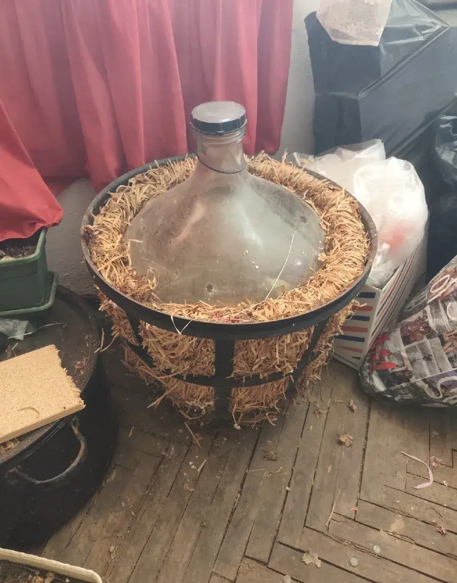Starožitný demižón 50l