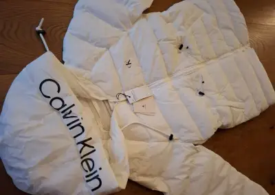 NOVÁ Calvin Klein zimná bunda veľ. XS