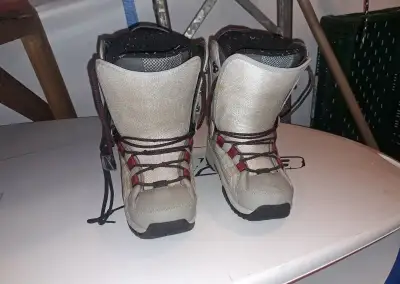 Snowboard topanky 34.5